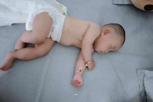 定西宝宝尿有泡沫怎么回事